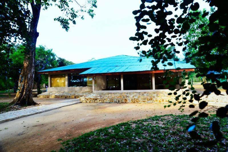 Crocodile Park Bungalow Kataragama Bagian luar foto